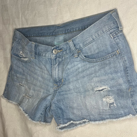 Light Wash Old Navy Jean Shorts - Picture 1 of 4